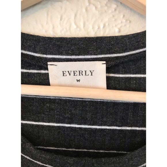 Everly Gray White Ribbed Striped Stretch Fabric Long Sleeve Top - Picture 3 of 4